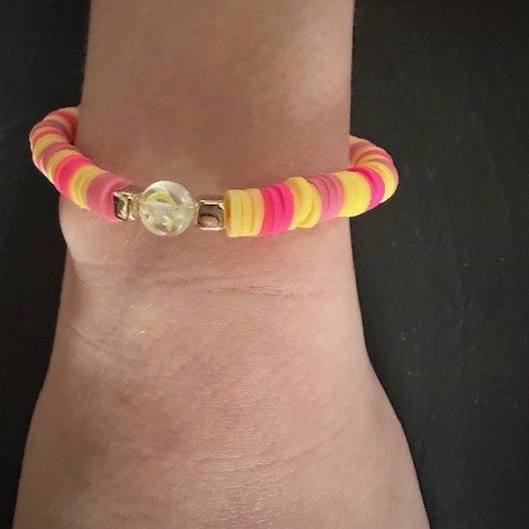 Jazzy Jewels & Beads Happy Days Bracelet